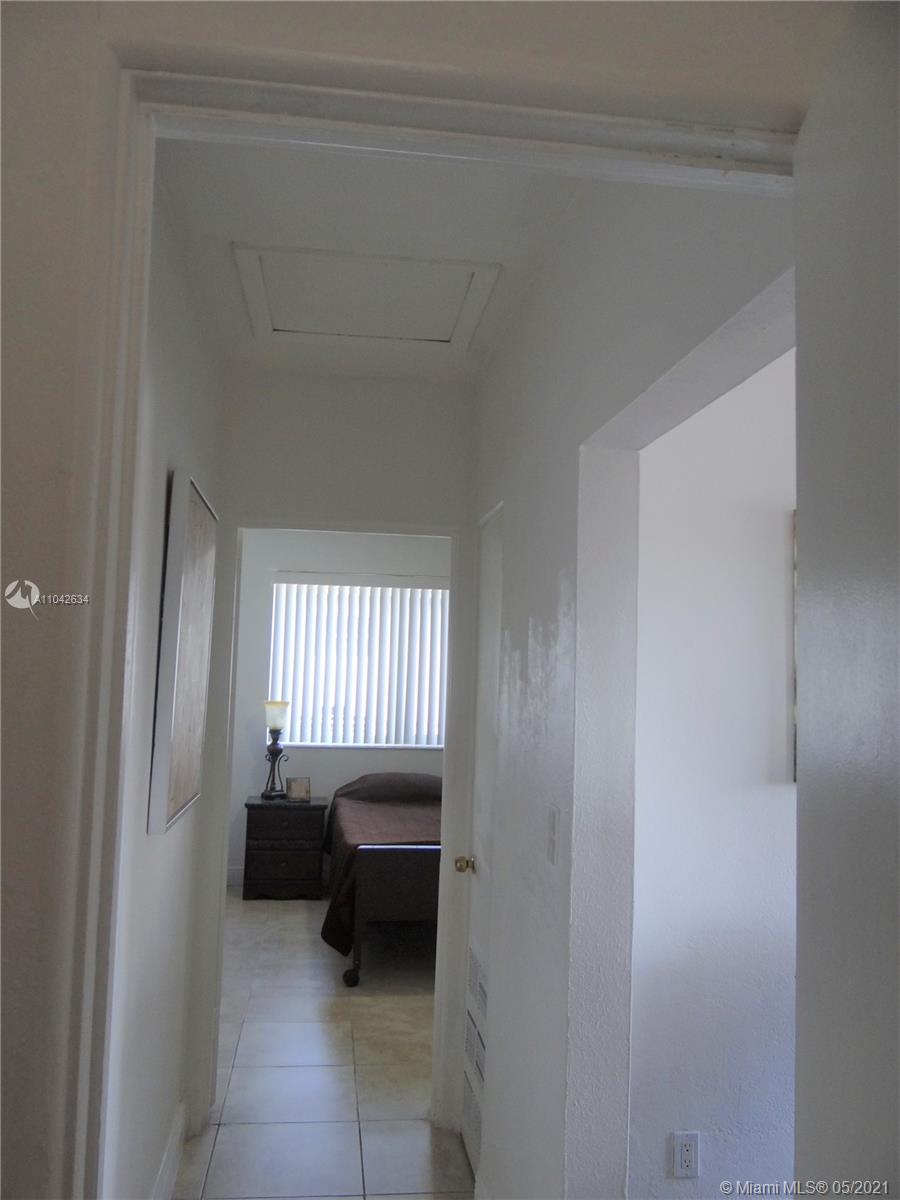 See details / 1897 sq. ft. $ 2021-05-14 0 Photo