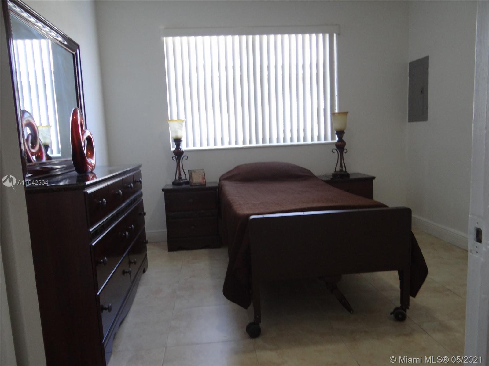See details / 1897 sq. ft. $ 2021-05-14 0 Photo