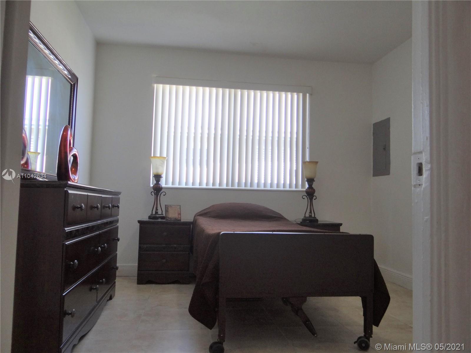 See details / 1897 sq. ft. $ 2021-05-14 0 Photo