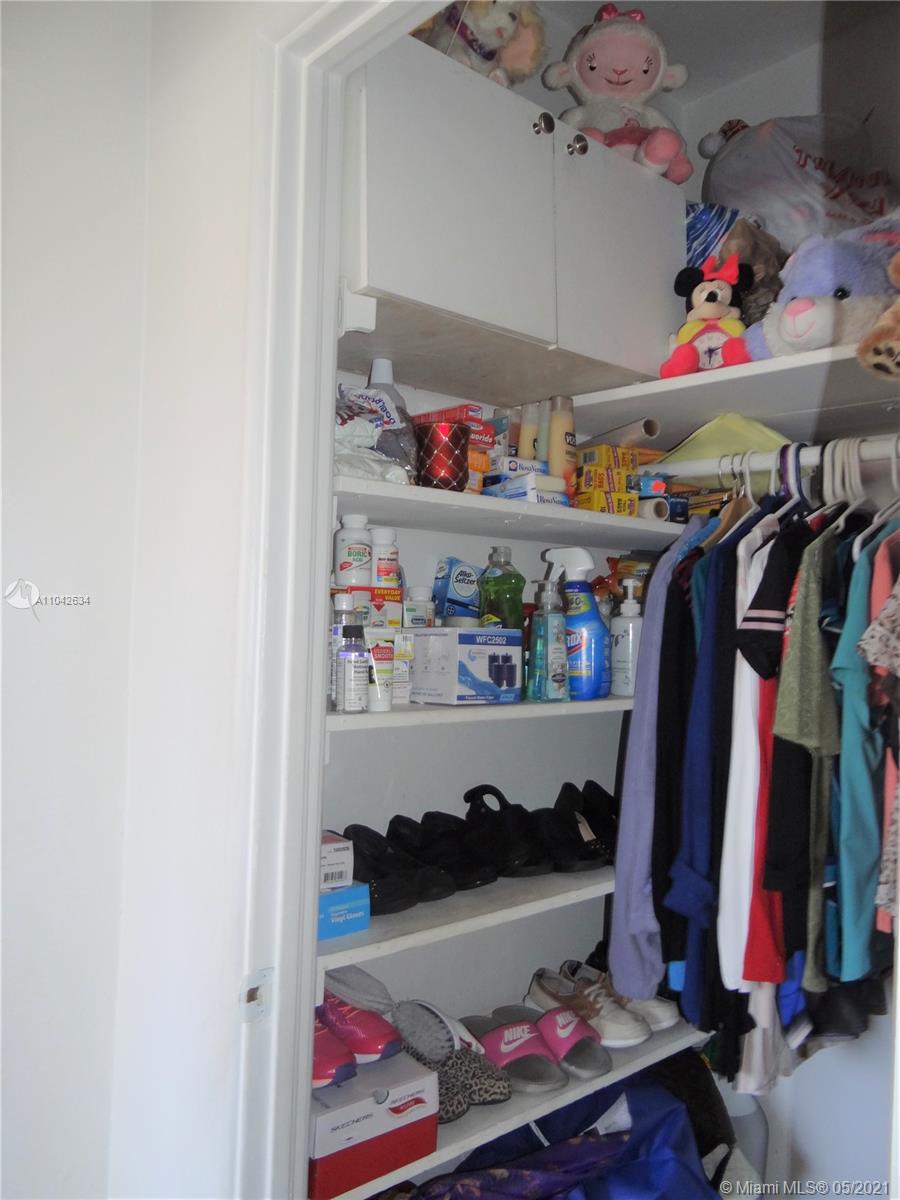 See details / 1897 sq. ft. $ 2021-05-14 0 Photo