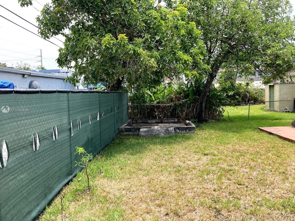 See details / 1897 sq. ft. $ 2021-05-14 0 Photo
