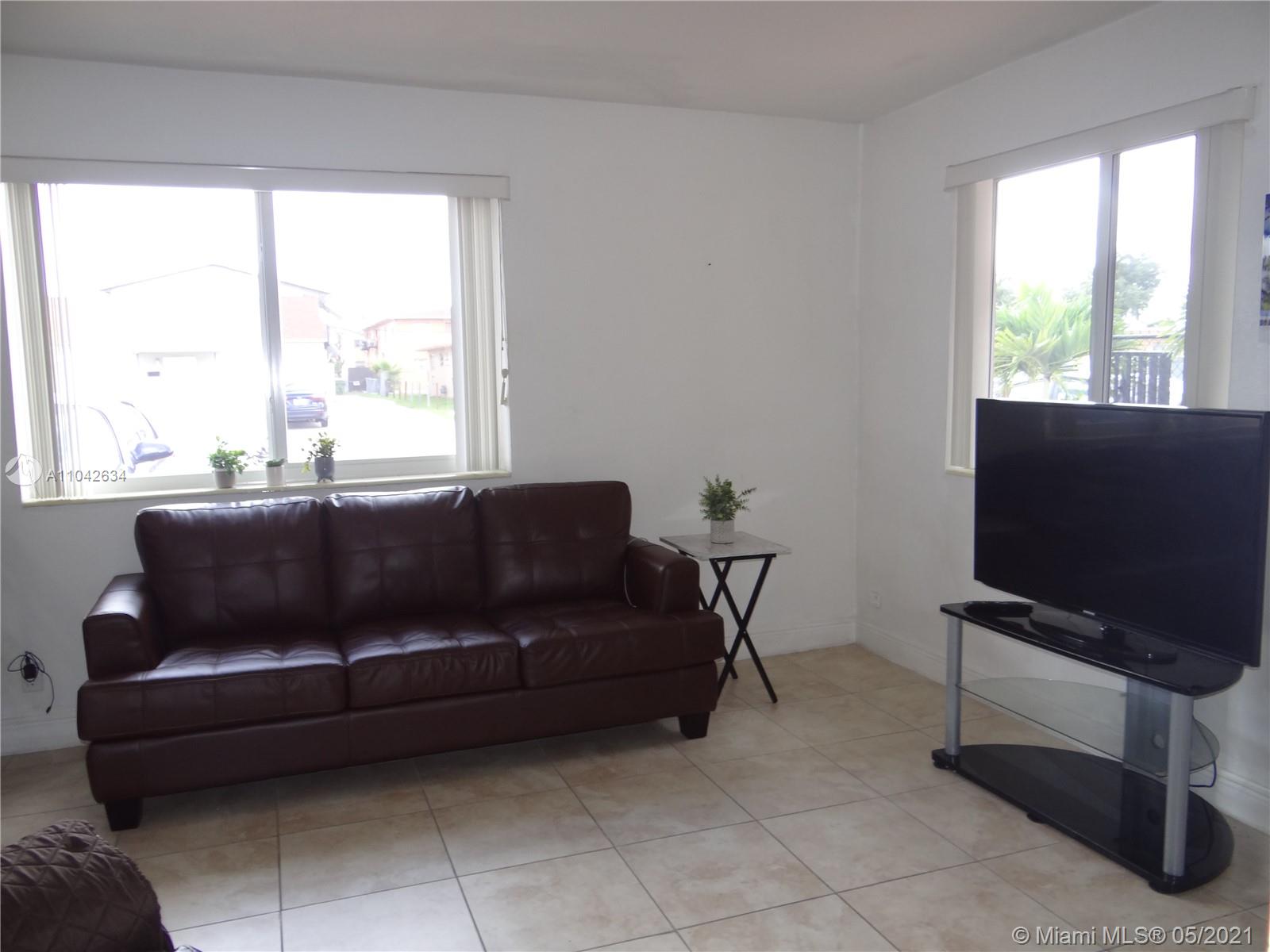 See details / 1897 sq. ft. $ 2021-05-14 0 Photo