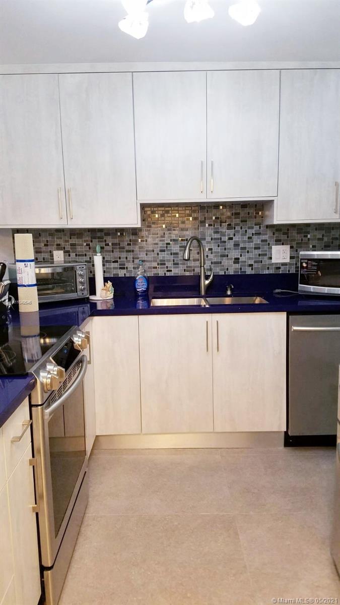 Photo of 3725 Ocean Dr #311, Hollywood, Florida, 33019 -