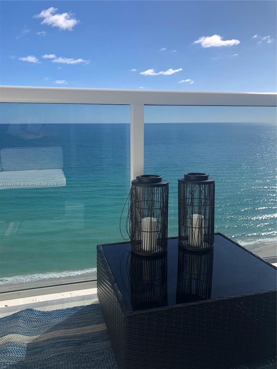 Photo of 19111 Collins Ave #1705, Sunny Isles Beach, Florida, 33160 - living room