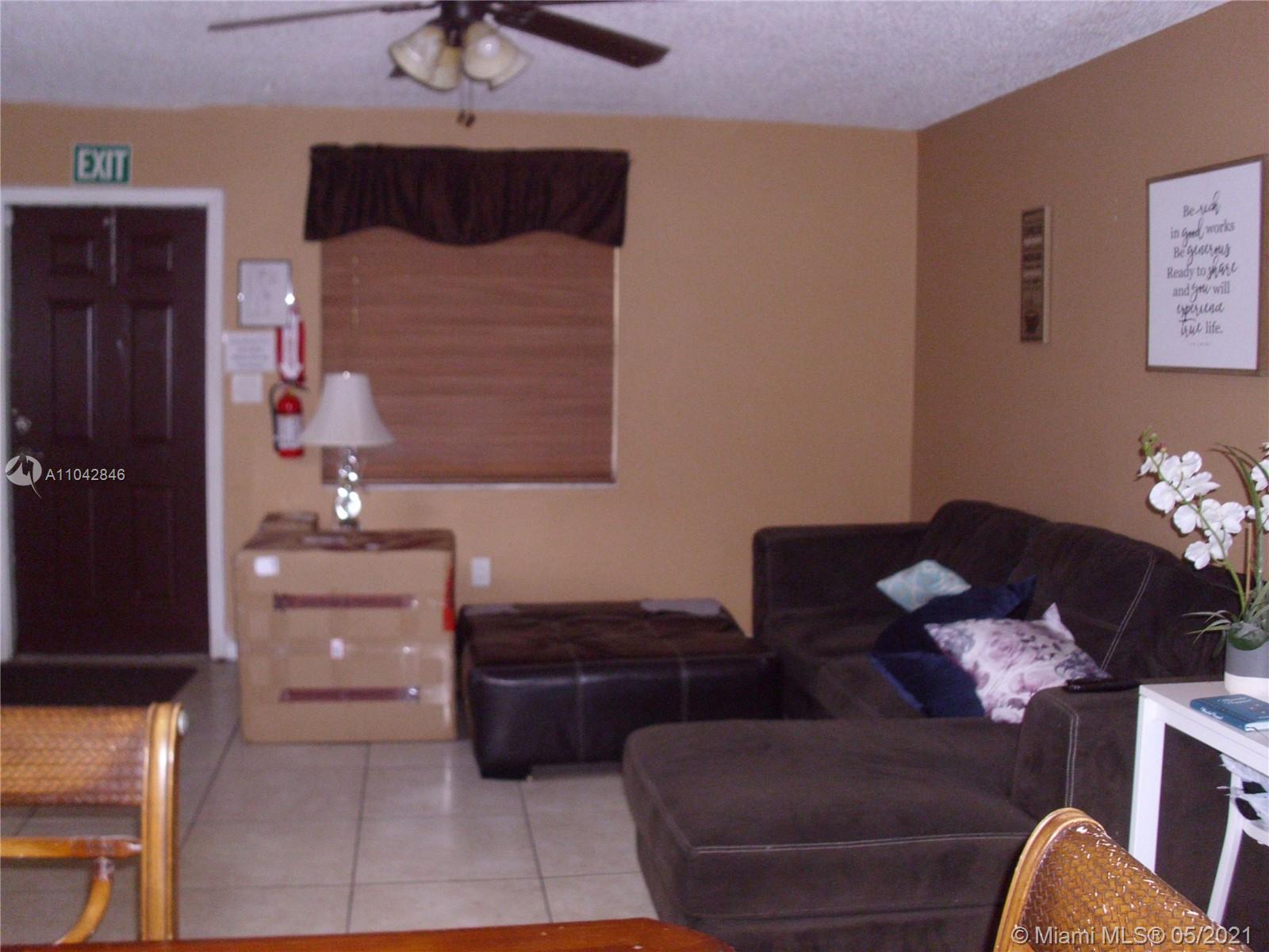 See details / 2467 sq. ft. $ 2021-06-04 0 Photo