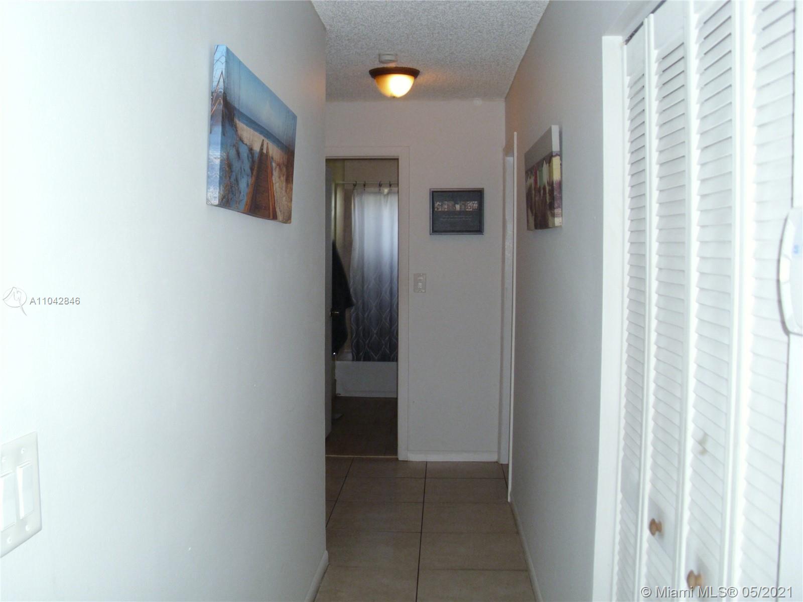 See details / 2467 sq. ft. $ 2021-06-04 0 Photo