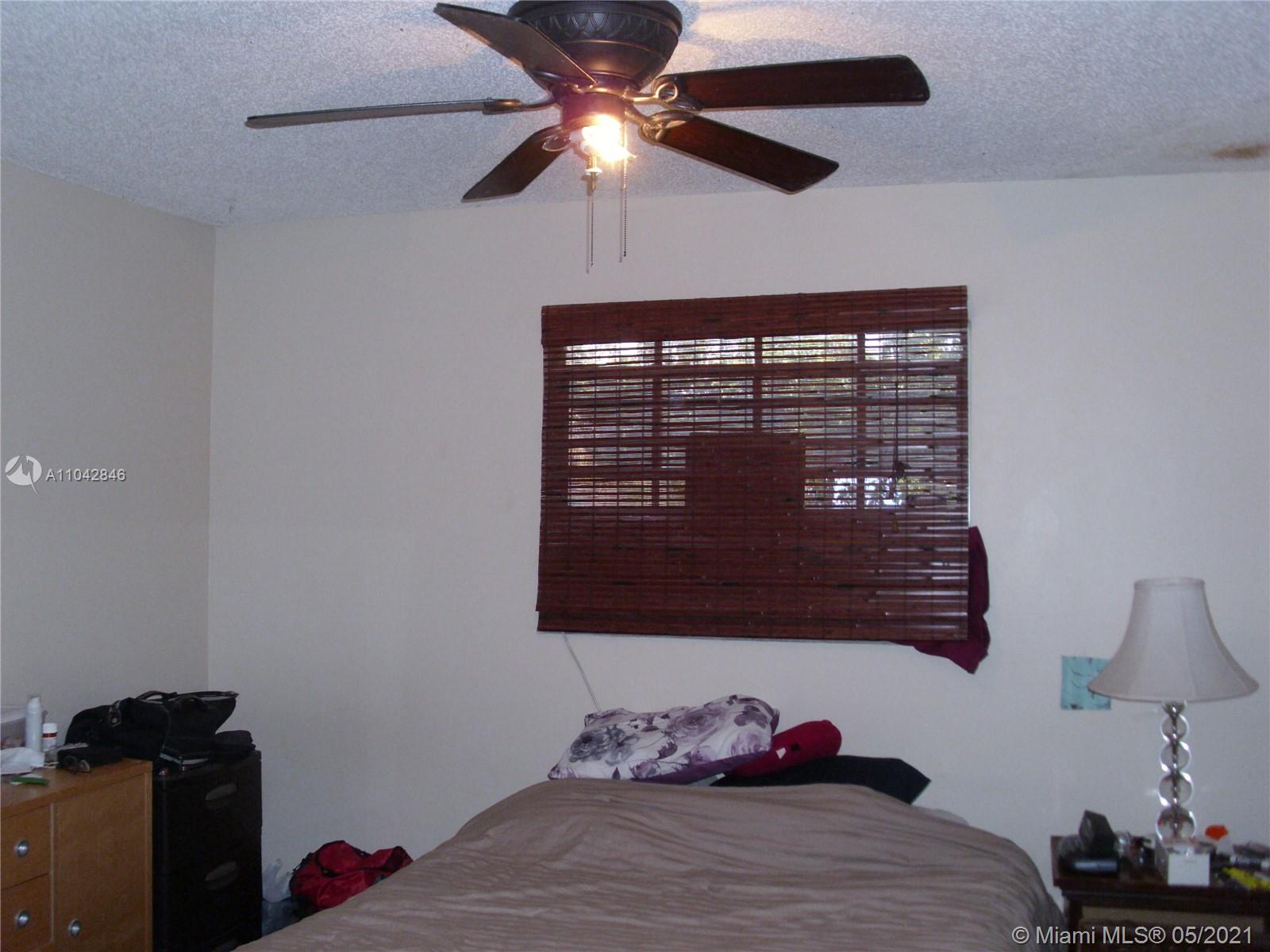 See details / 2467 sq. ft. $ 2021-06-04 0 Photo