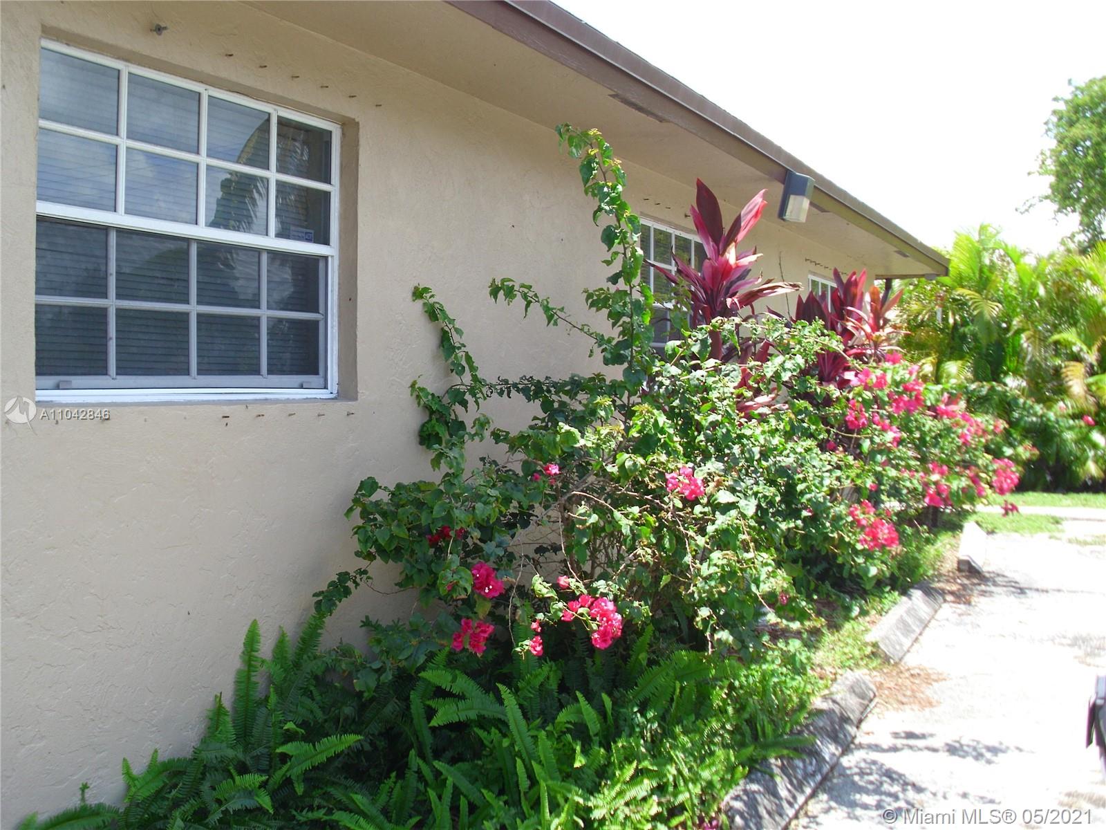 See details / 2467 sq. ft. $ 2021-06-04 0 Photo