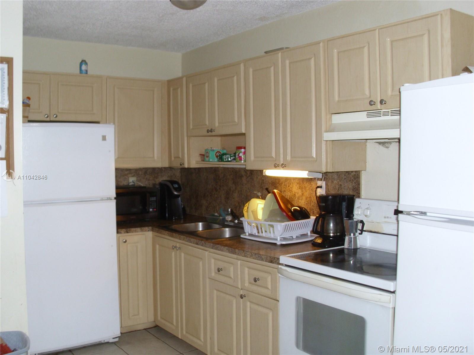 See details / 2467 sq. ft. $ 2021-06-04 0 Photo