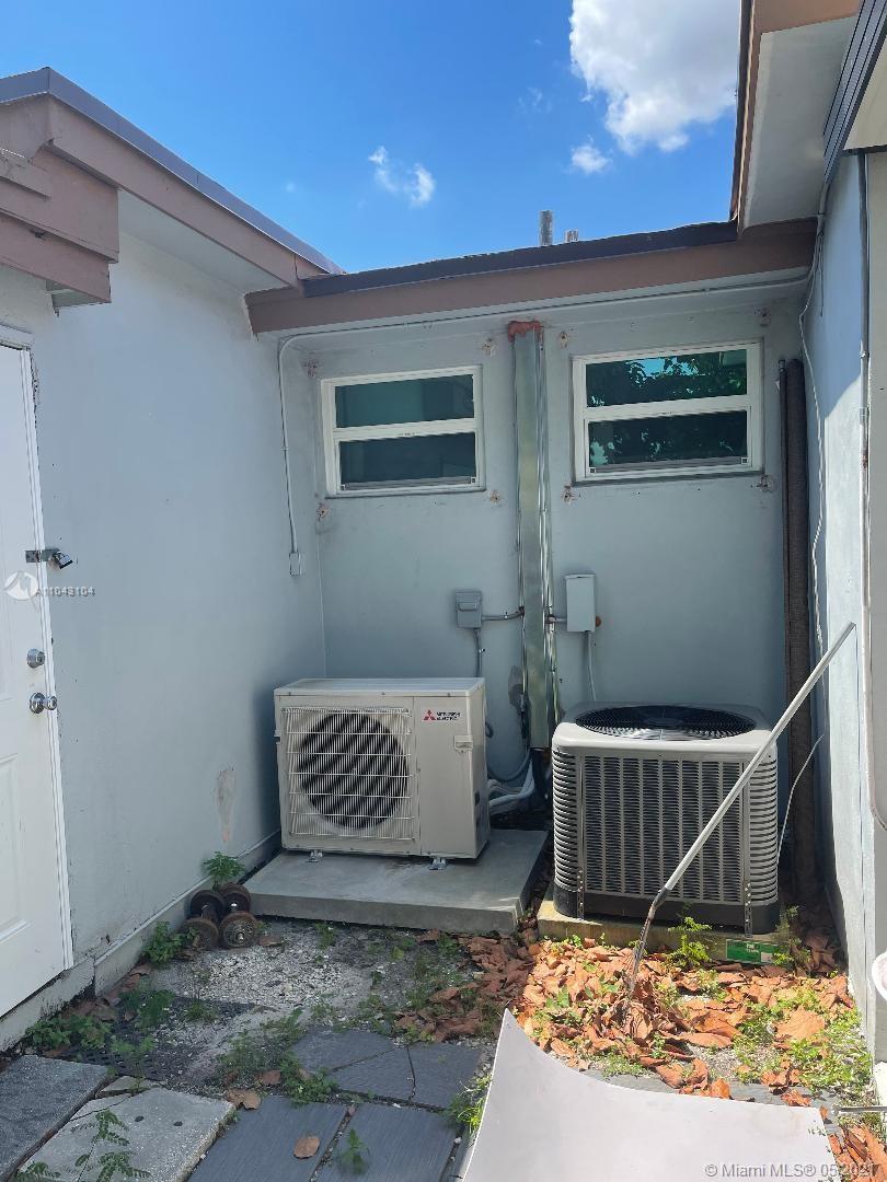 See details / 2073 sq. ft. $ 2021-05-16 0 Photo