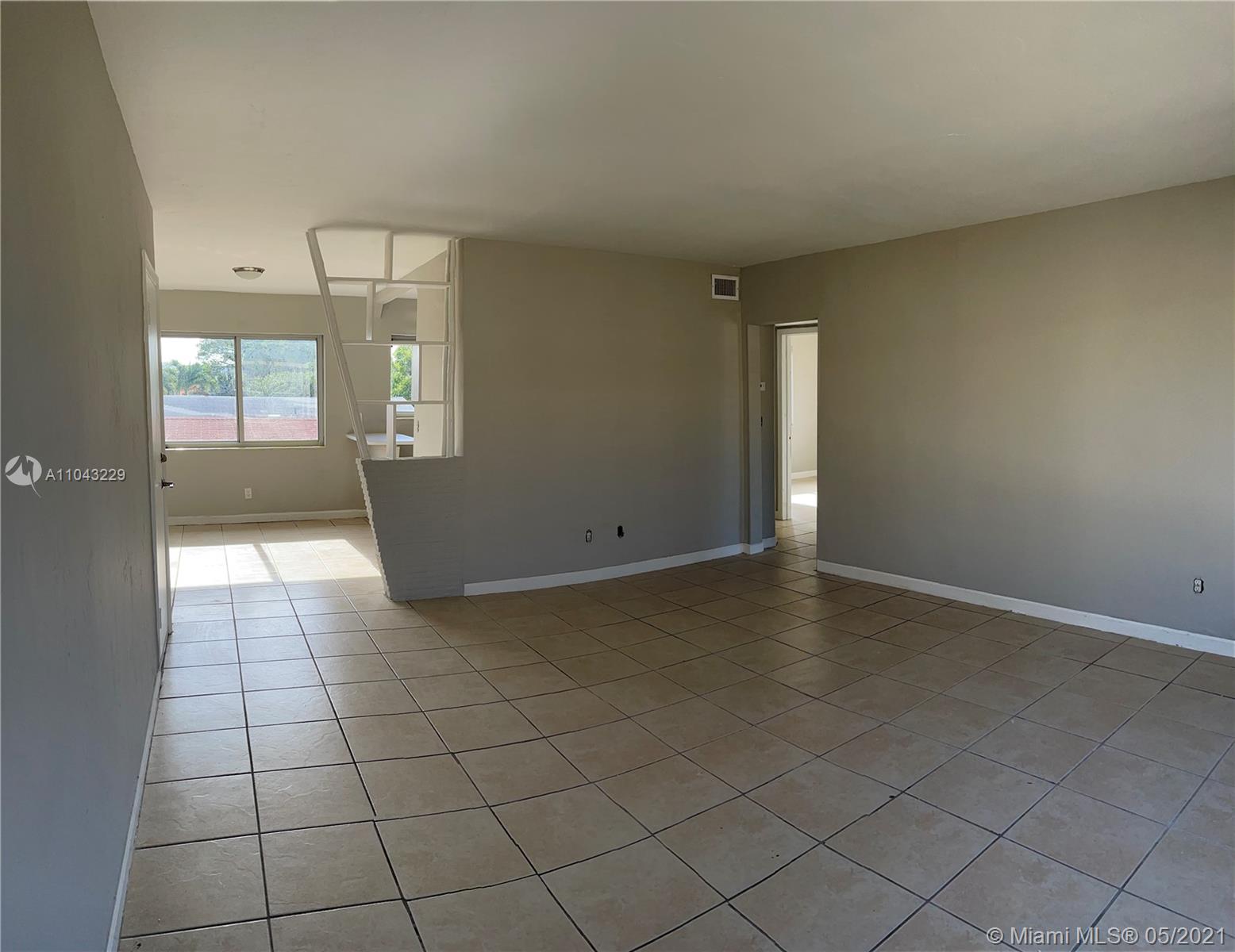 See details / 4492 sq. ft. $ 2021-05-17 0 Photo