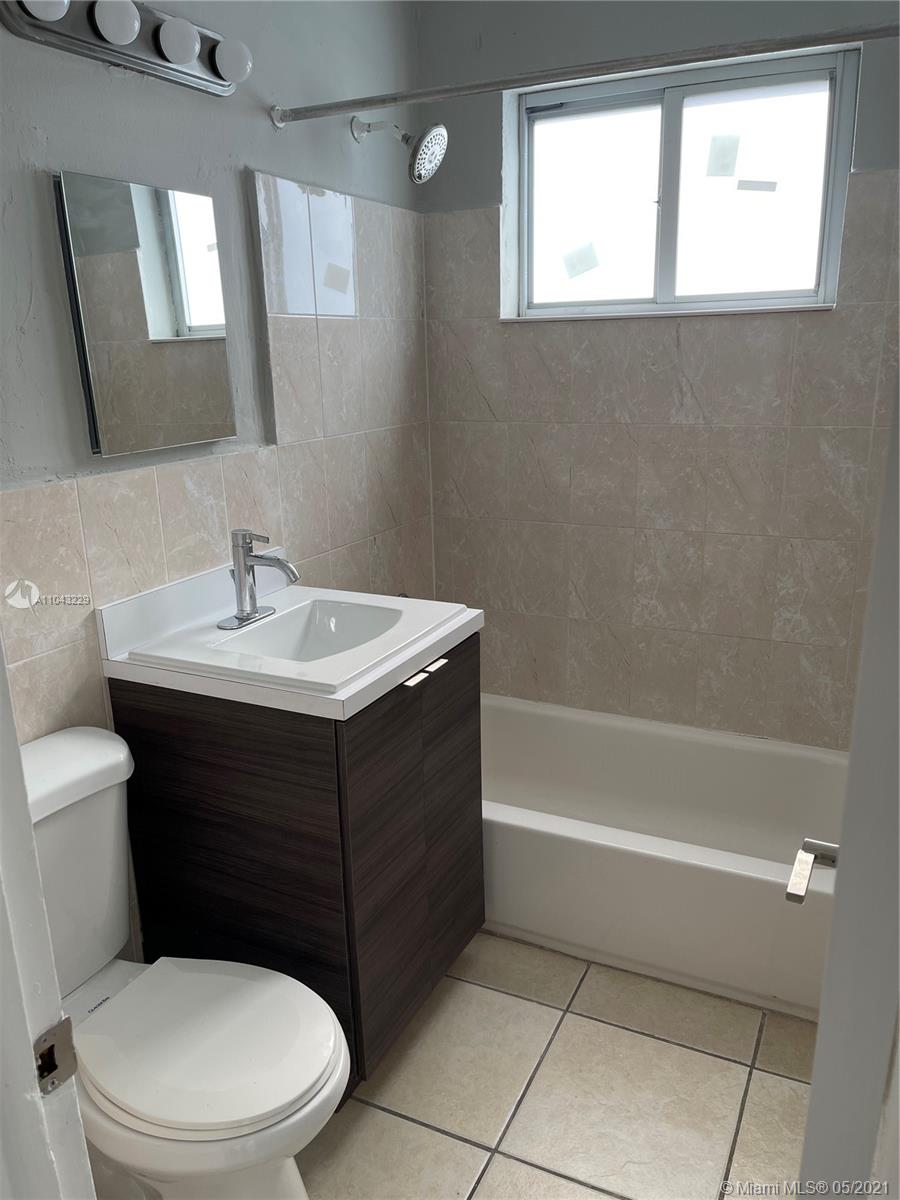 See details / 4492 sq. ft. $ 2021-05-17 0 Photo