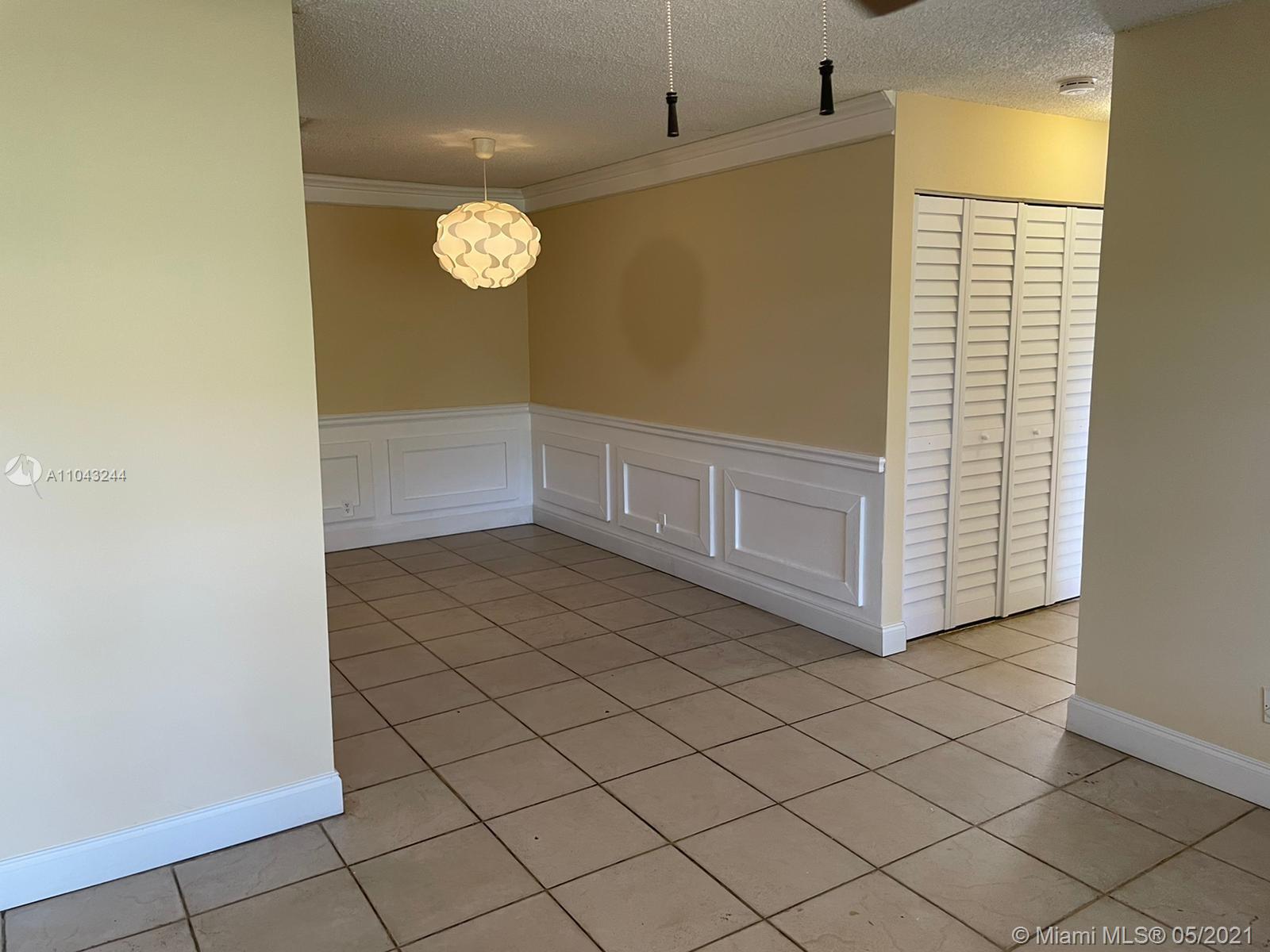 See details / 3844 sq. ft. $ 2021-05-17 0 Photo