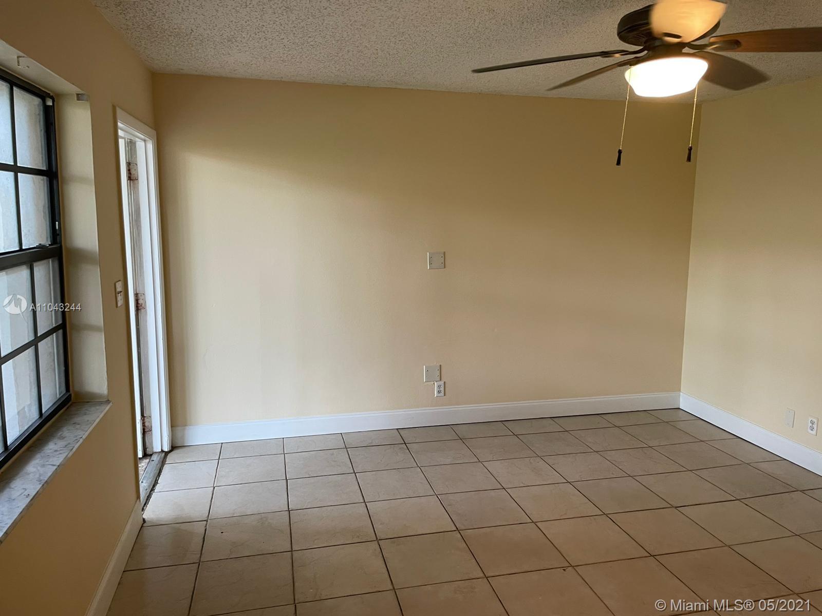 See details / 3844 sq. ft. $ 2021-05-17 0 Photo