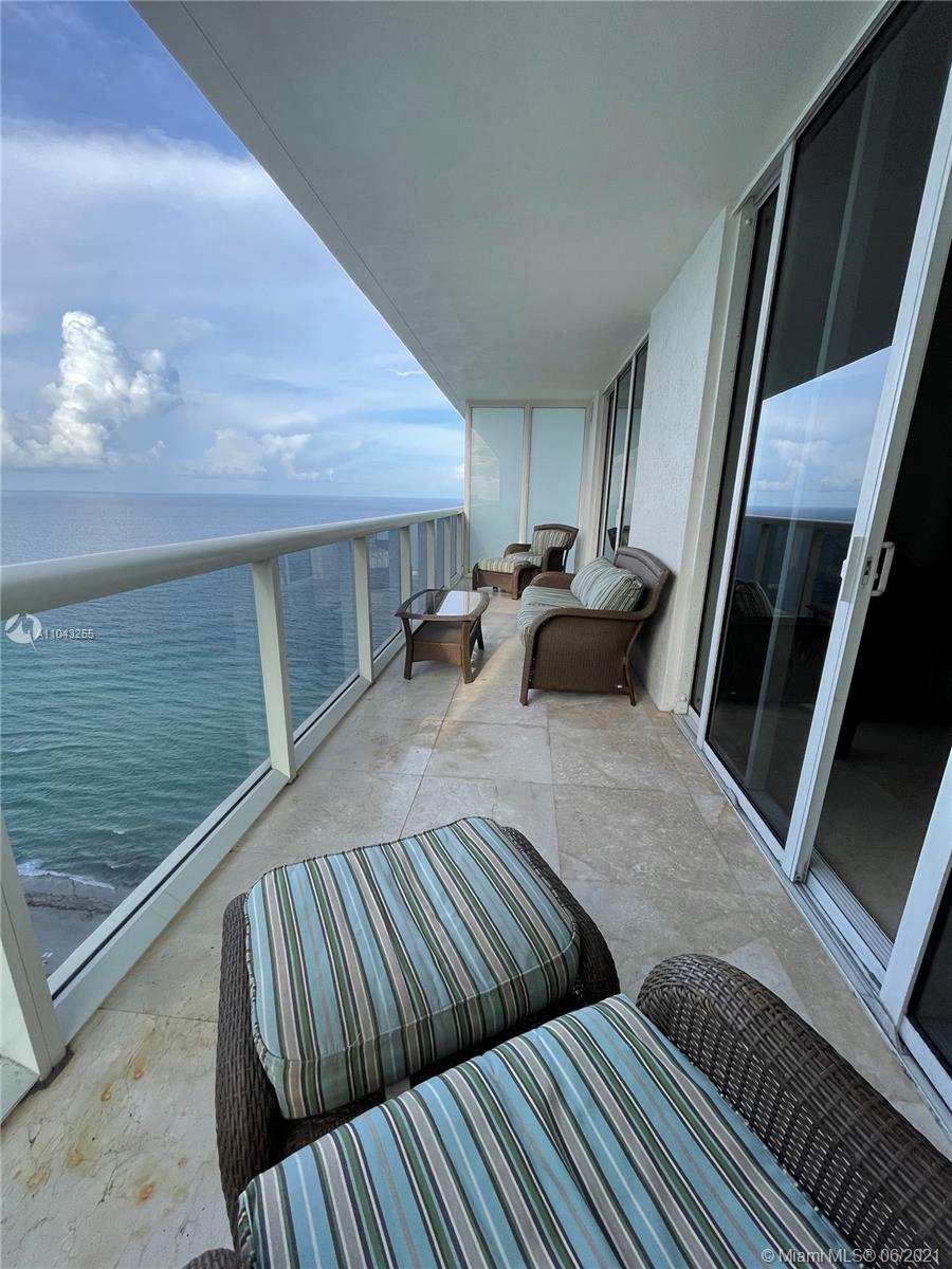 Ver detalles 3710 2 / 2 1337 sq. ft. $ 2021-05-17 0 foto