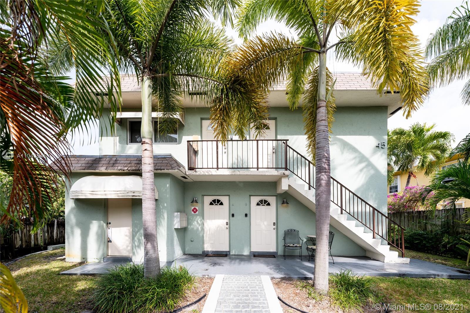 See details / 2377 sq. ft. $ 2021-05-17 0 Photo