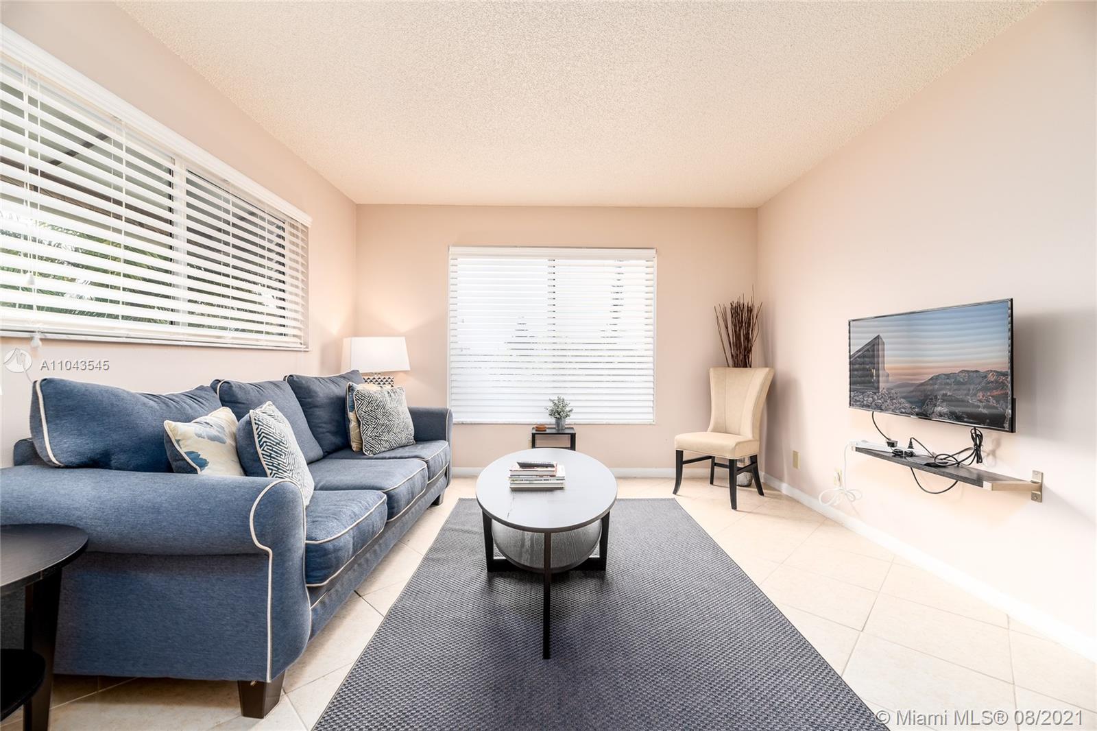 See details / 2377 sq. ft. $ 2021-05-17 0 Photo
