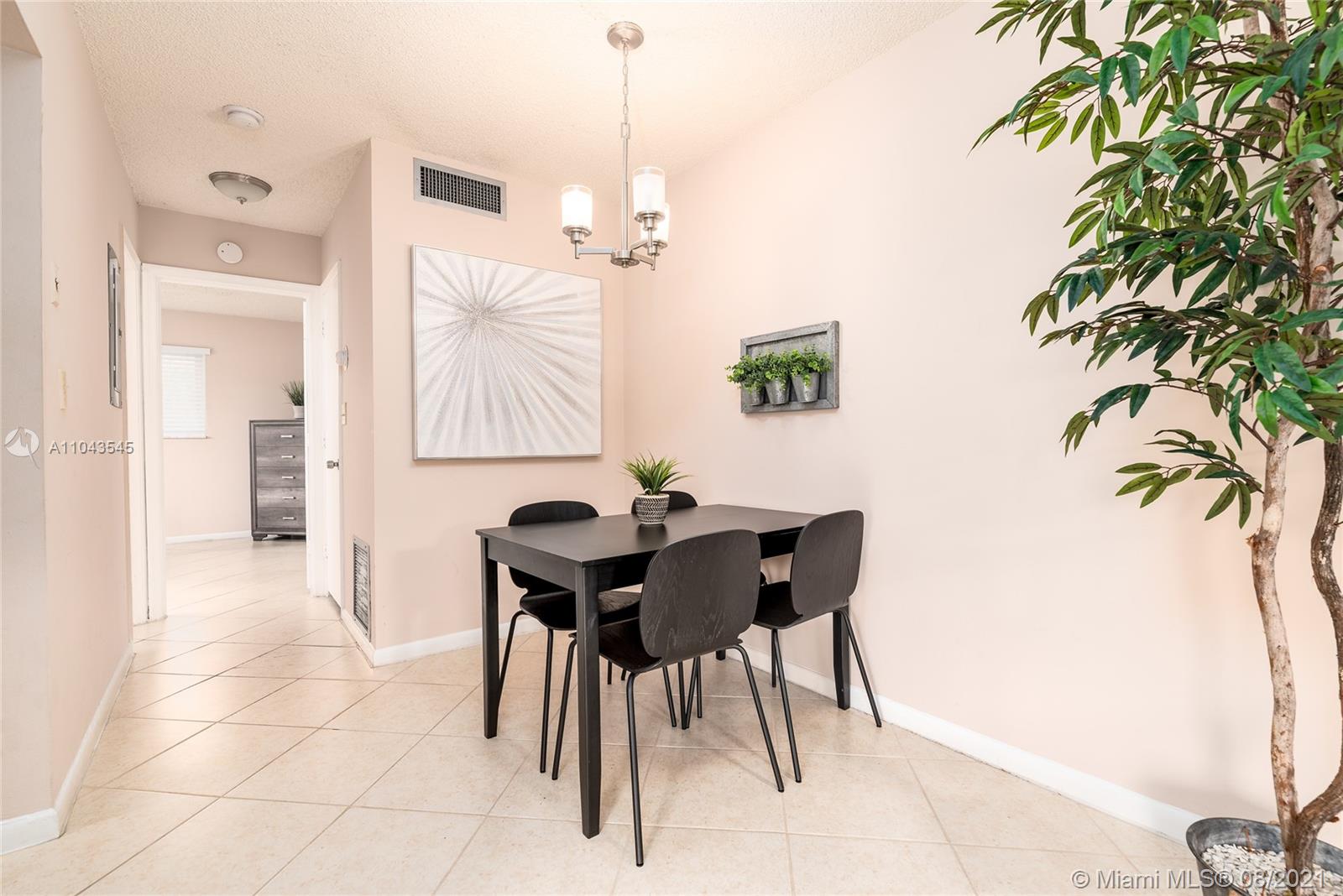 See details / 2377 sq. ft. $ 2021-05-17 0 Photo