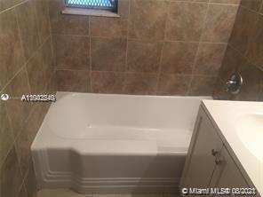 See details / sq. ft. $ 2021-05-20 0 Photo