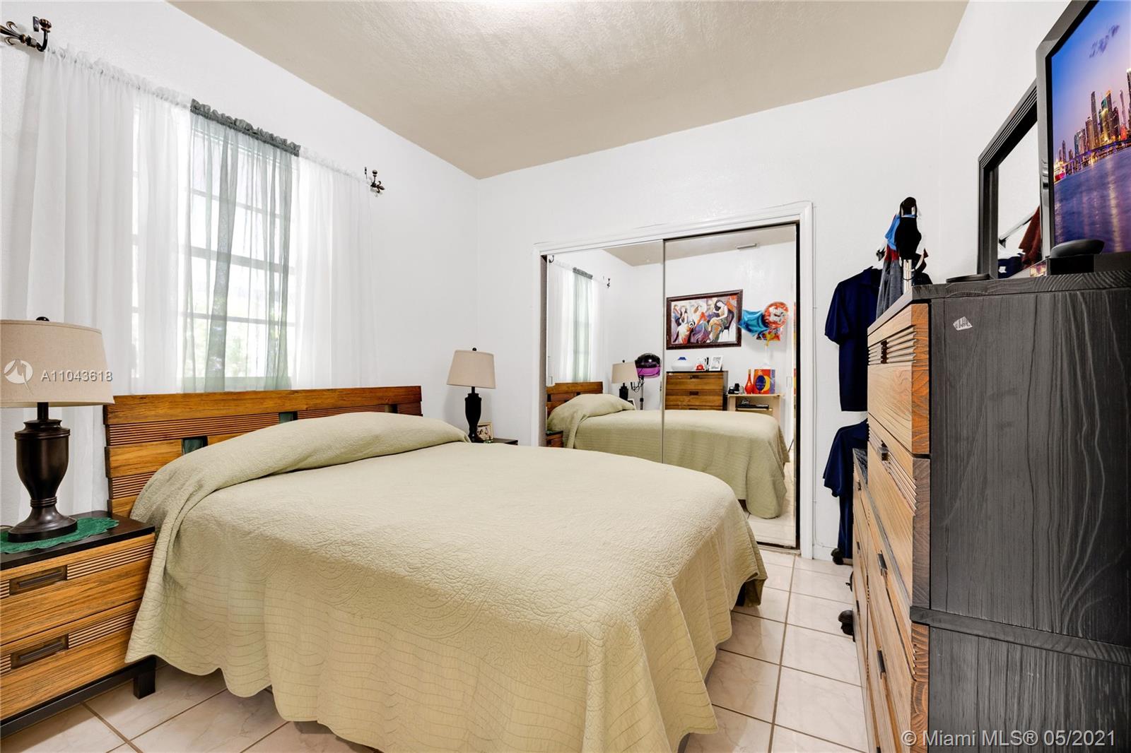 See details / 2193 sq. ft. $ 2021-05-17 0 Photo