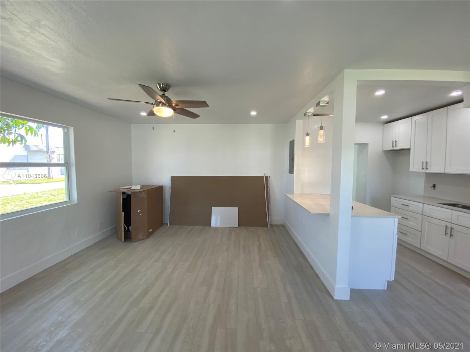 See details / 1452 sq. ft. $ 2021-05-17 0 Photo