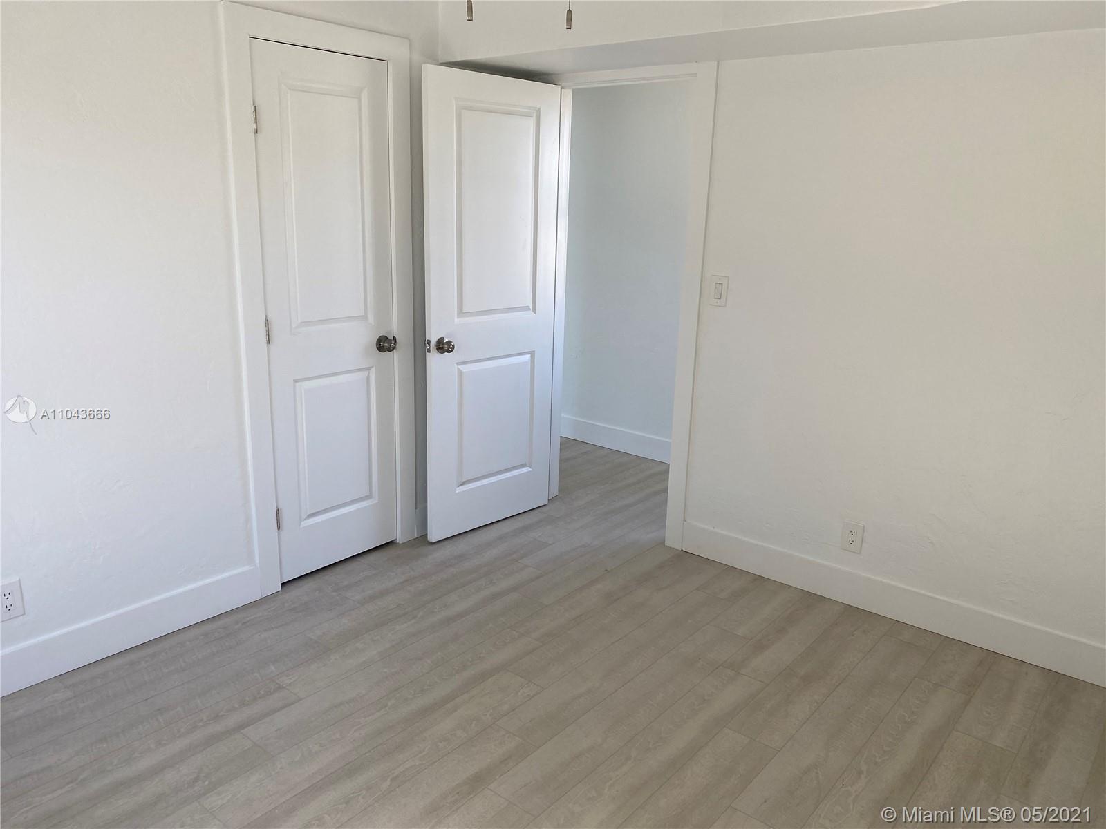 See details / 1452 sq. ft. $ 2021-05-17 0 Photo