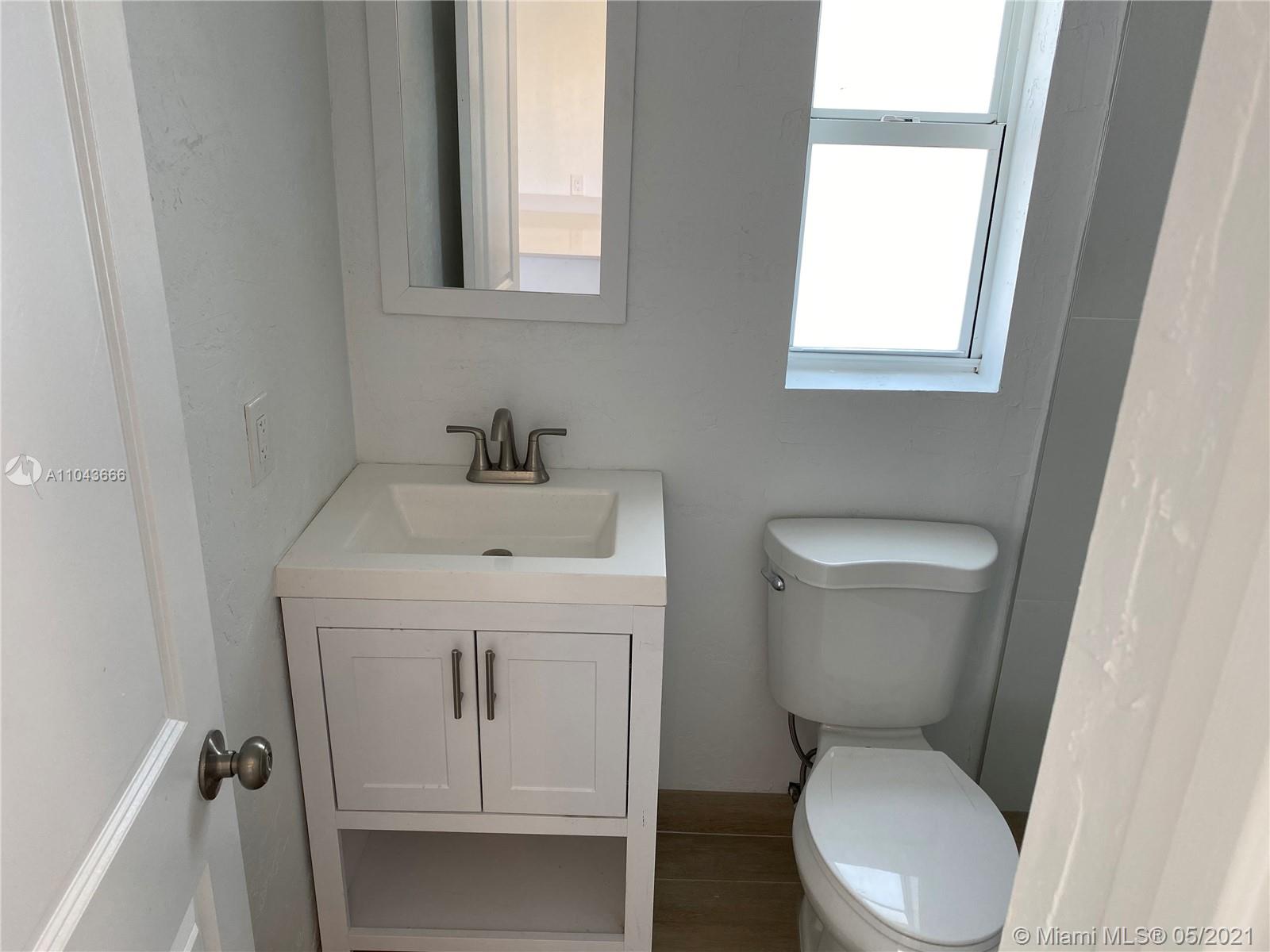 See details / 1452 sq. ft. $ 2021-05-17 0 Photo