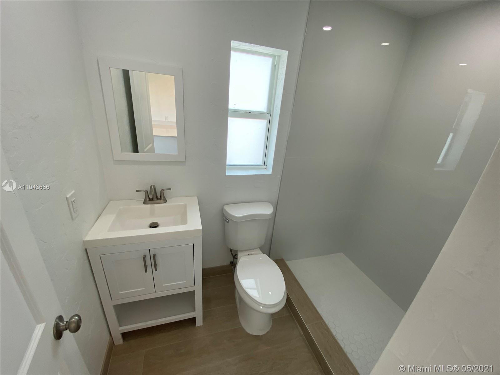 See details / 1452 sq. ft. $ 2021-05-17 0 Photo