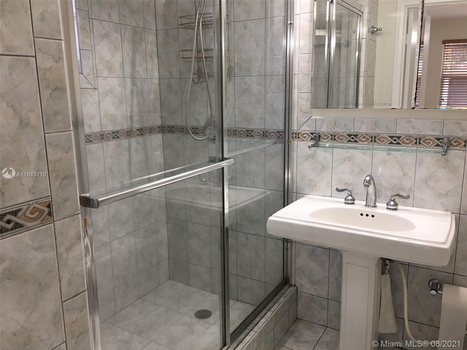 See details / 1659 sq. ft. $ 2021-05-17 0 Photo