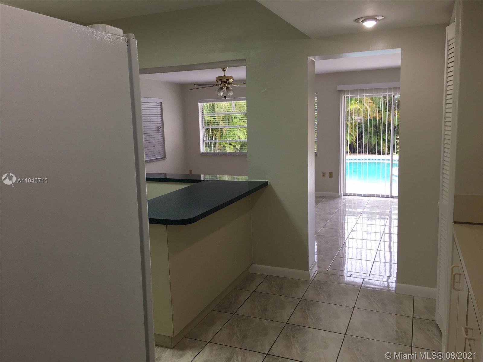 See details / 1659 sq. ft. $ 2021-05-17 0 Photo