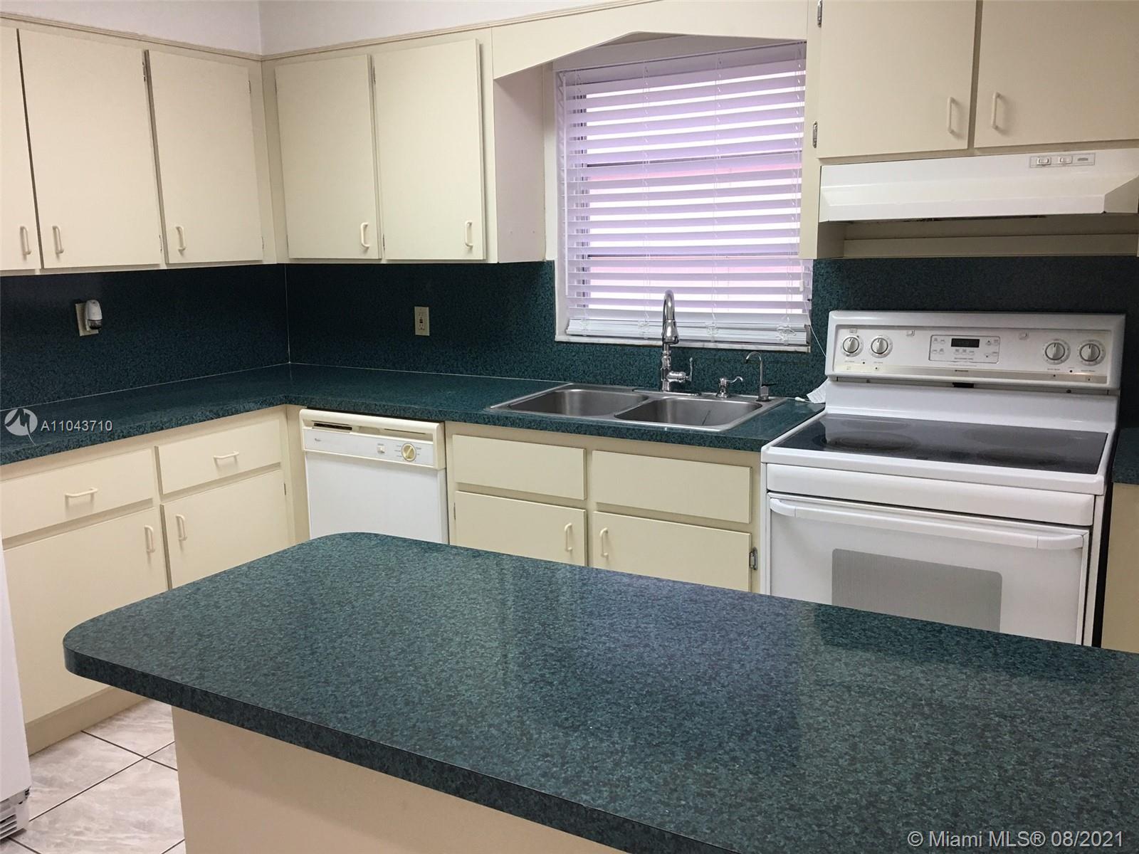 See details / 1659 sq. ft. $ 2021-05-17 0 Photo