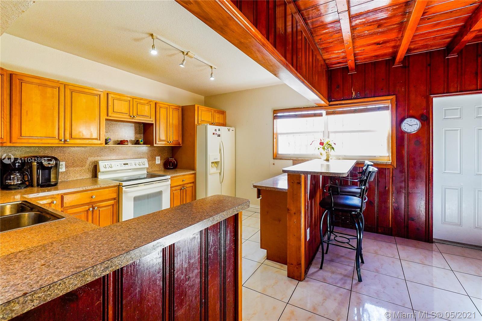 See details / 2655 sq. ft. $ 2021-05-18 0 Photo