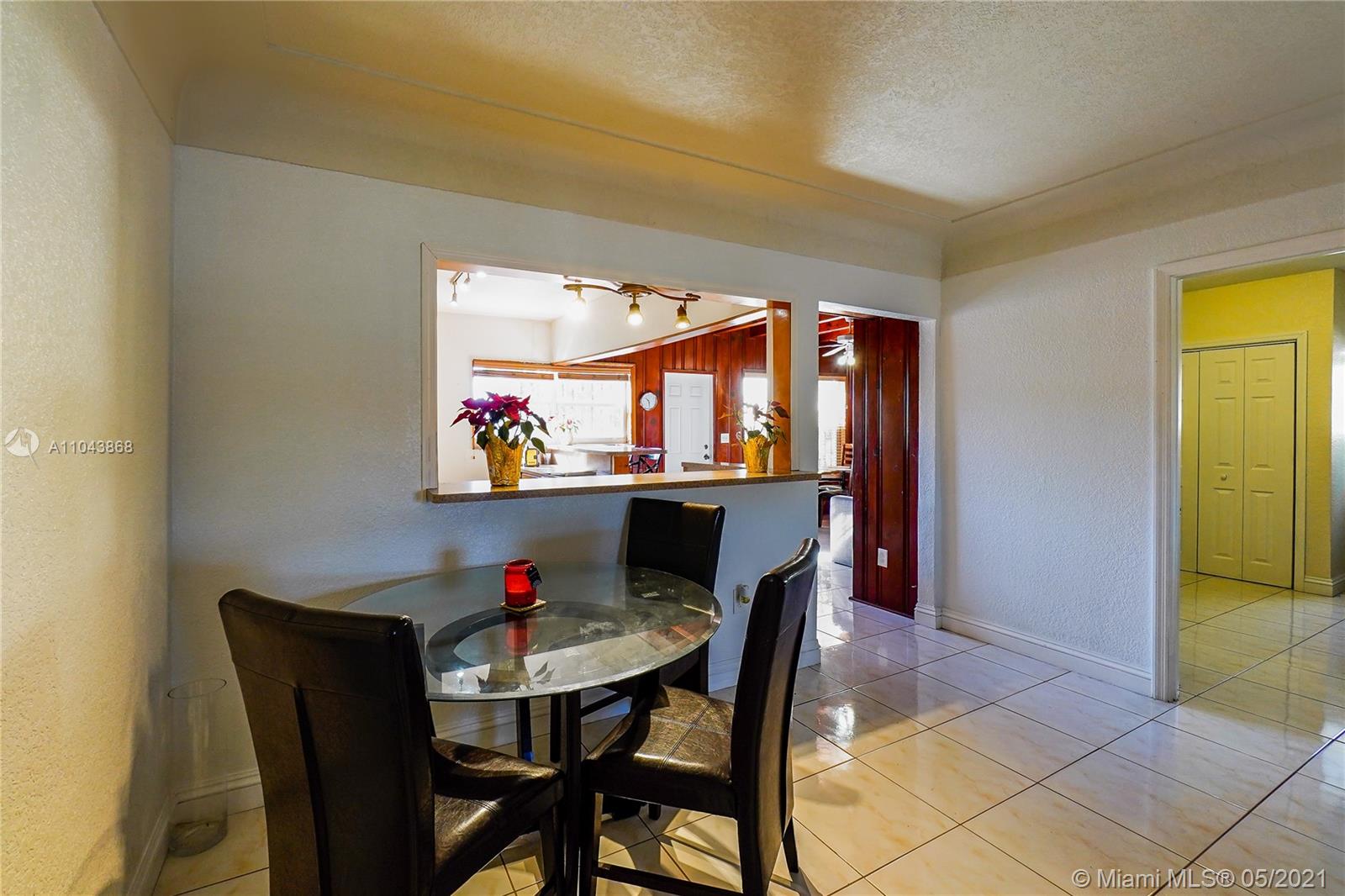 See details / 2655 sq. ft. $ 2021-05-18 0 Photo
