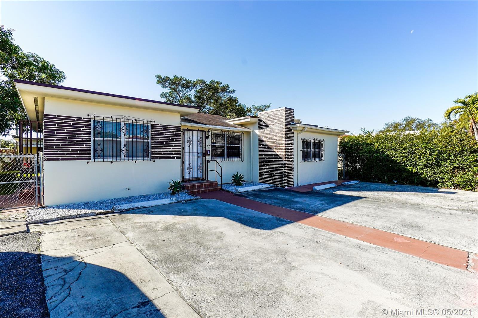 See details / 2655 sq. ft. $ 2021-05-18 0 Photo