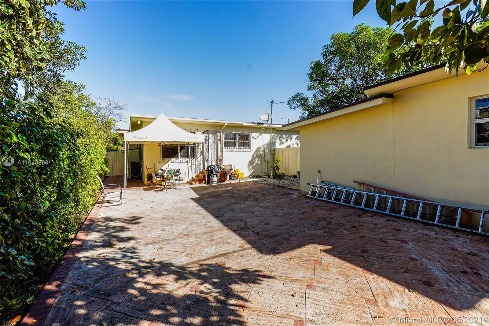See details / 2655 sq. ft. $ 2021-05-18 0 Photo