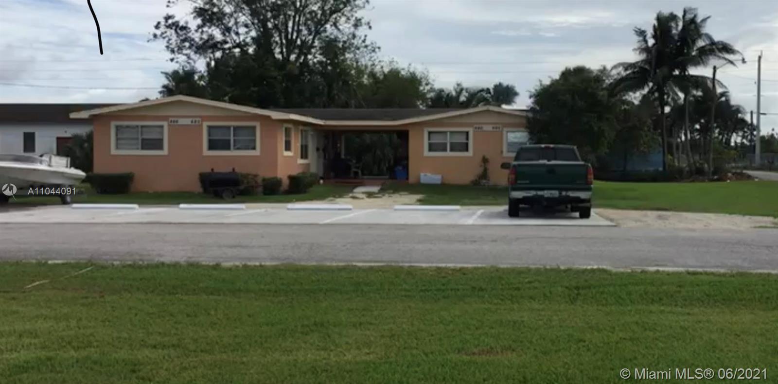 See details / 2208 sq. ft. $ 2021-05-18 0 Photo