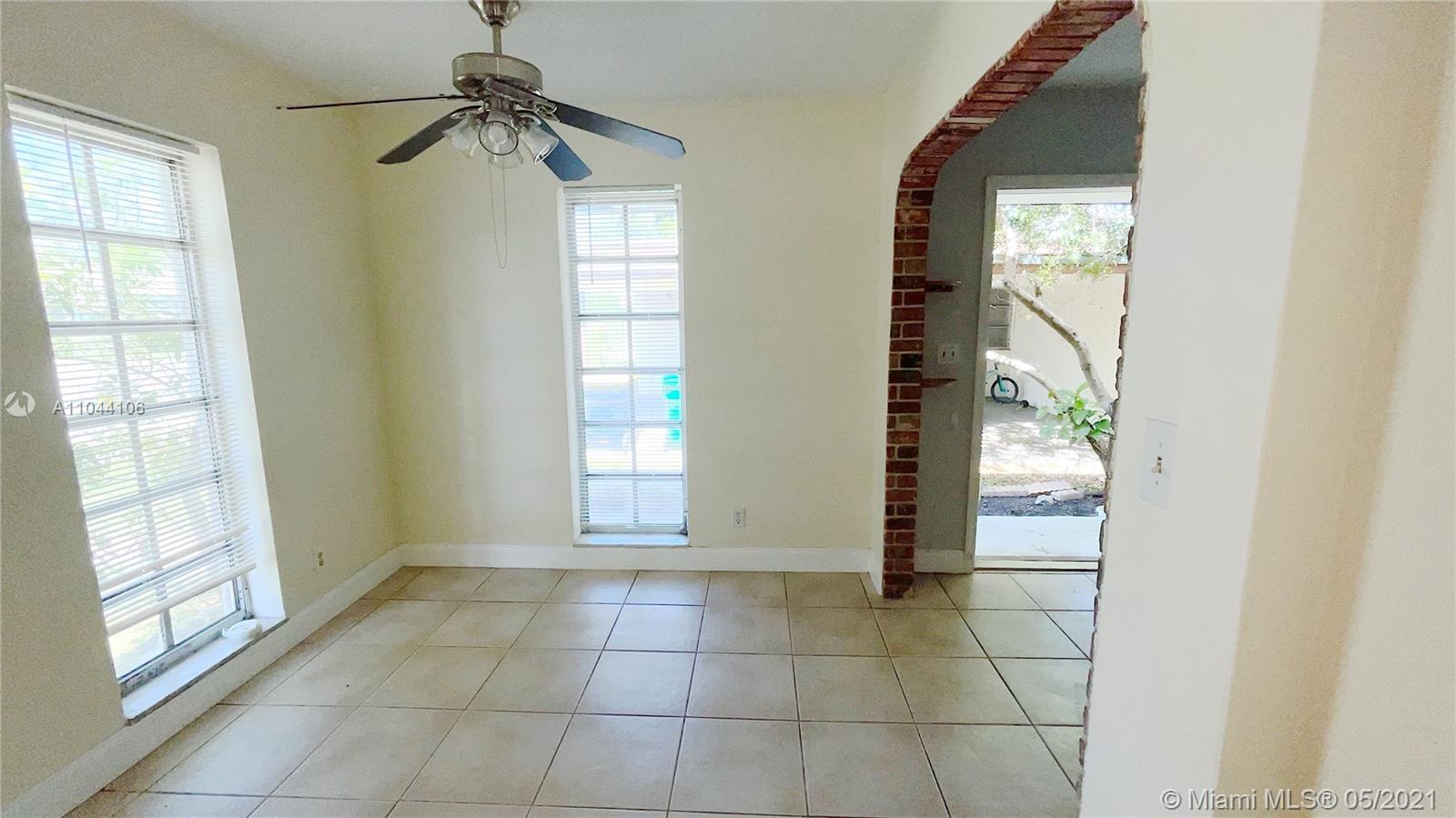 See details / 2521 sq. ft. $ 2021-05-18 0 Photo
