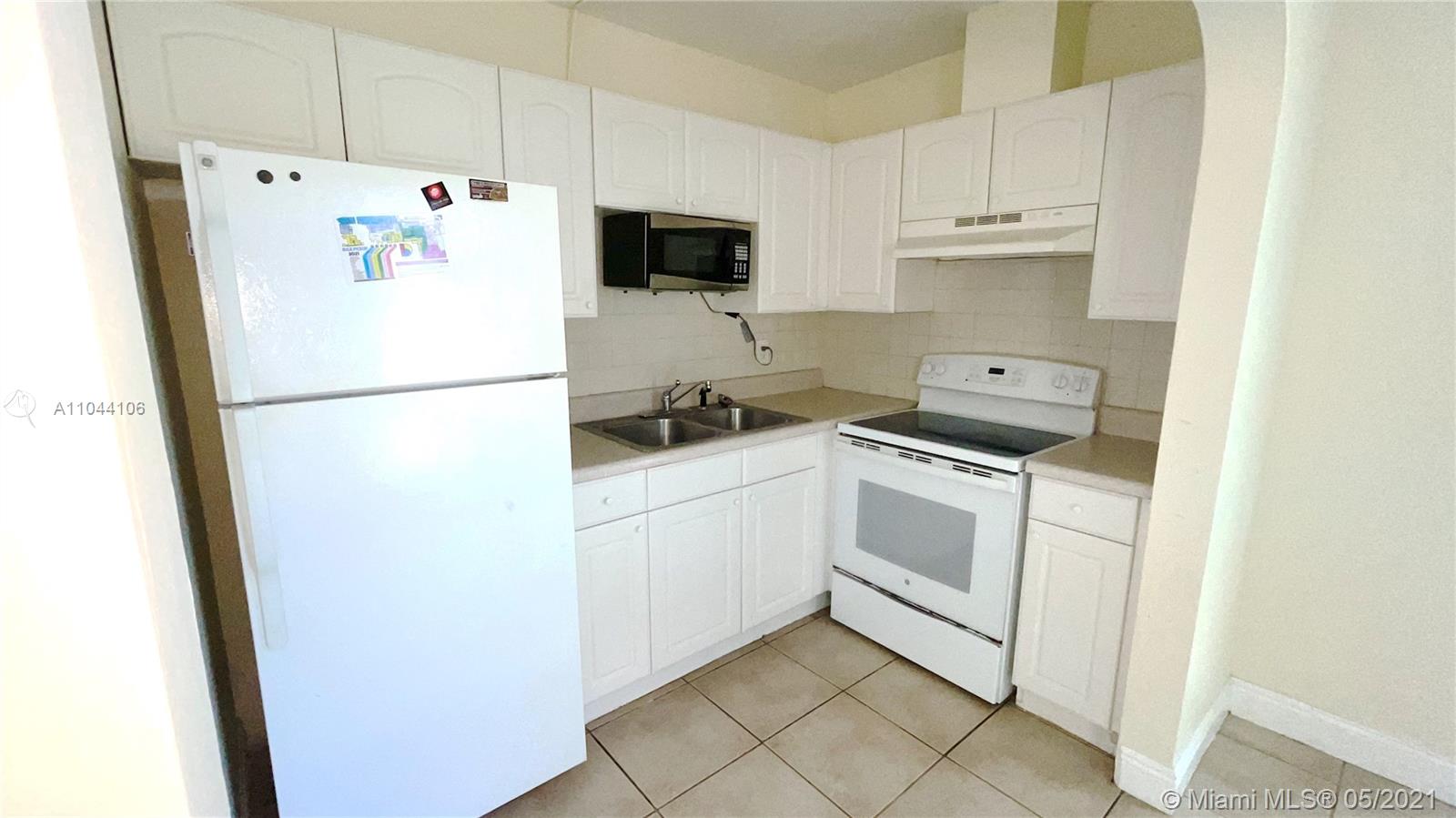 See details / 2521 sq. ft. $ 2021-05-18 0 Photo