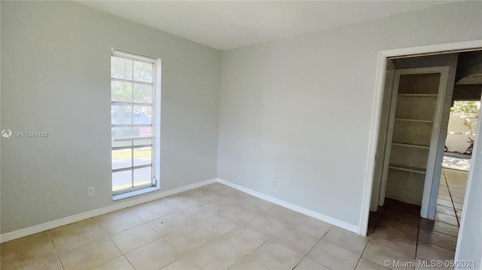 See details / 2521 sq. ft. $ 2021-05-18 0 Photo