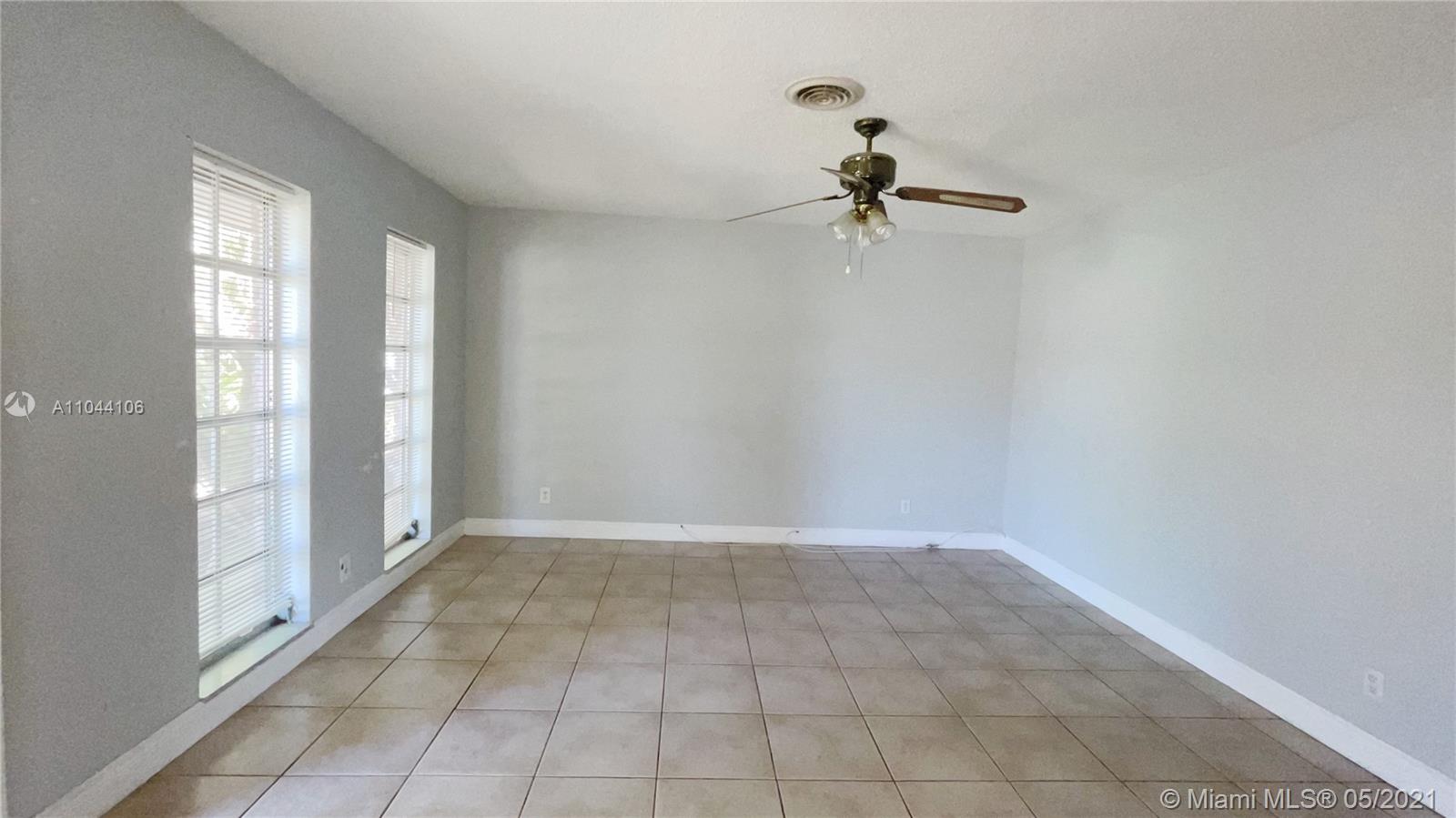 See details / 2521 sq. ft. $ 2021-05-18 0 Photo