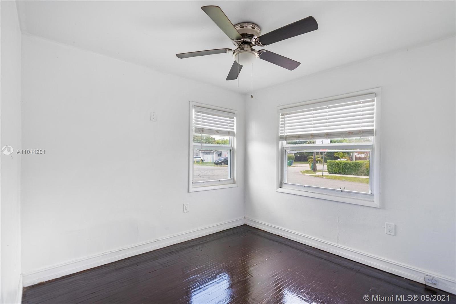 See details / 1704 sq. ft. $ 2021-05-18 0 Photo
