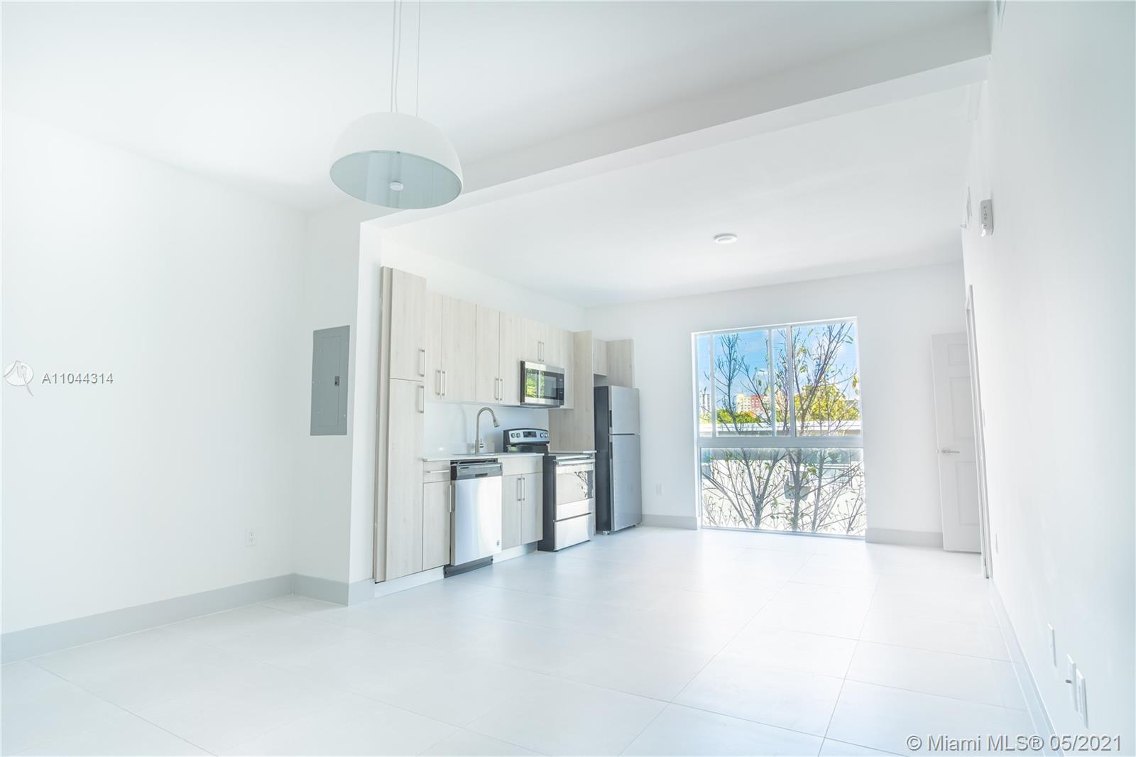 See details / sq. ft. $ 2021-06-04 0 Photo