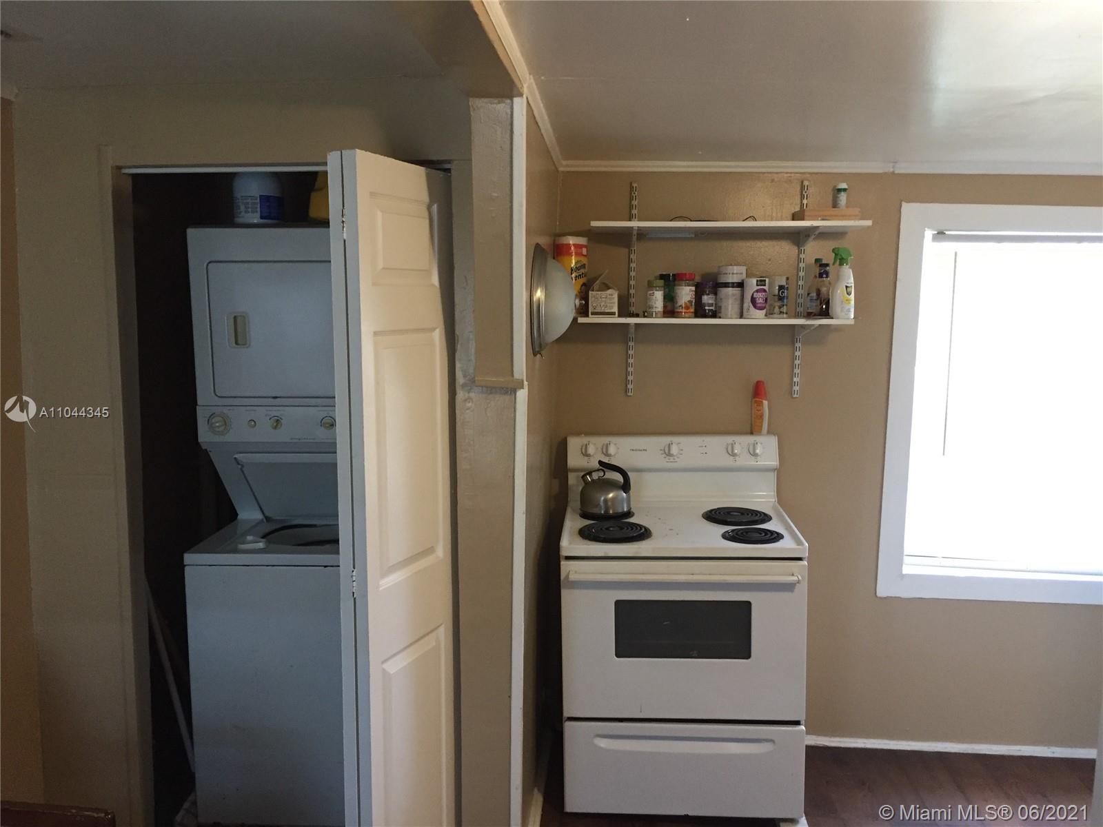 See details / 1206 sq. ft. $ 2021-05-18 0 Photo