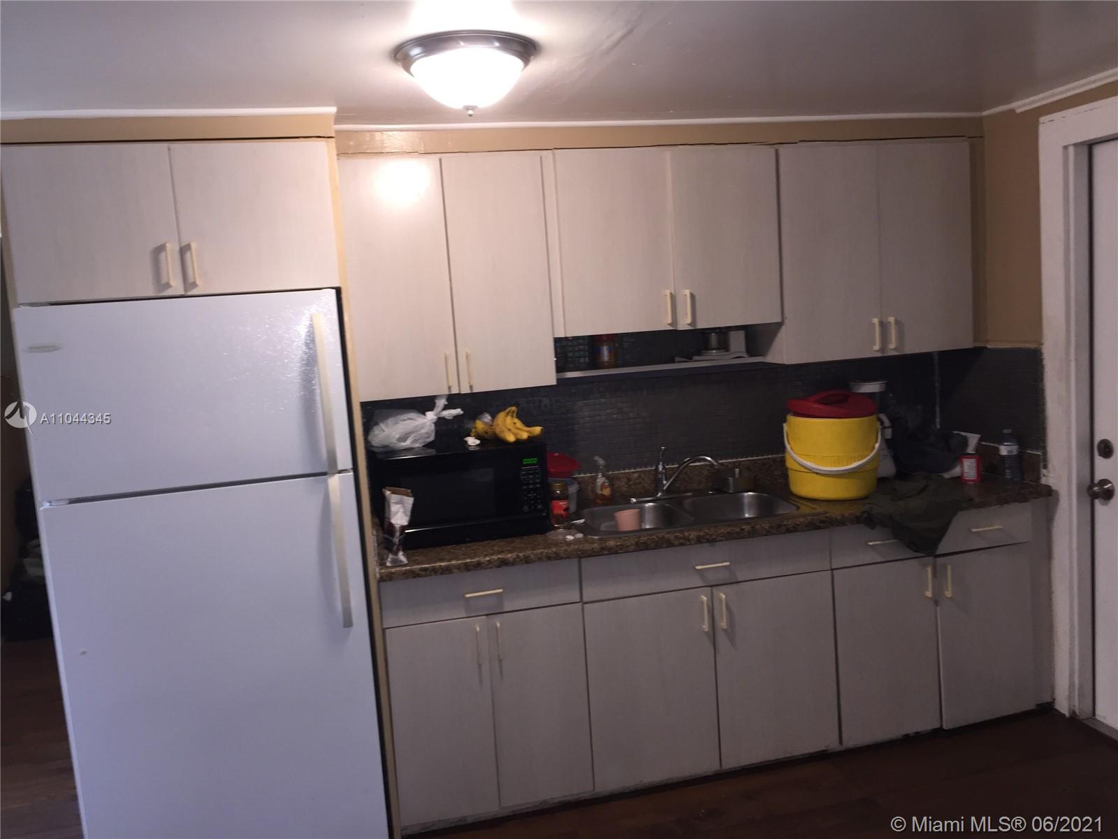 See details / 1206 sq. ft. $ 2021-05-18 0 Photo