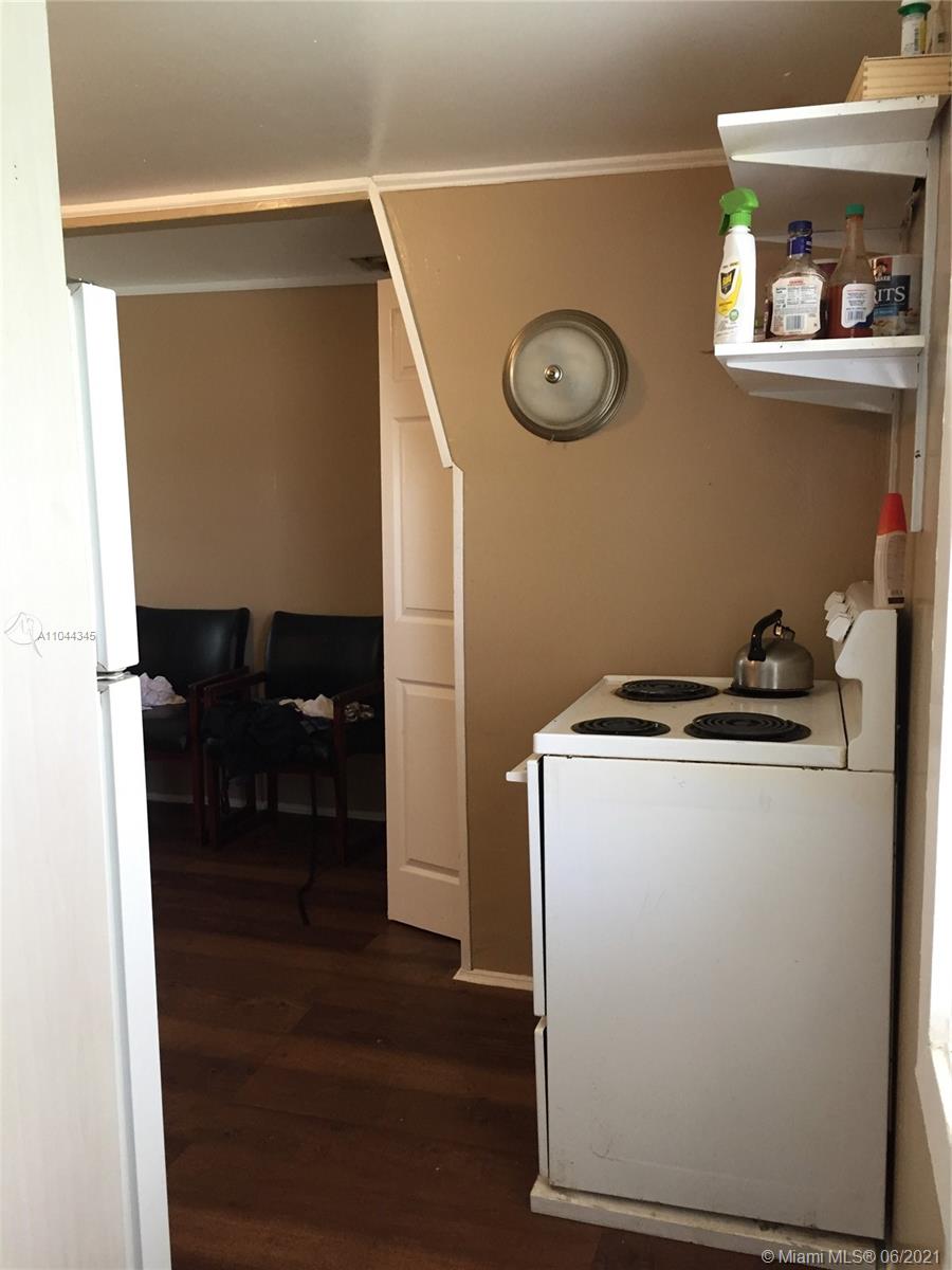 See details / 1206 sq. ft. $ 2021-05-18 0 Photo