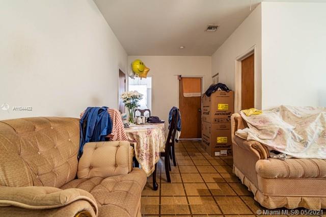 See details / 1534 sq. ft. $ 2021-06-08 0 Photo