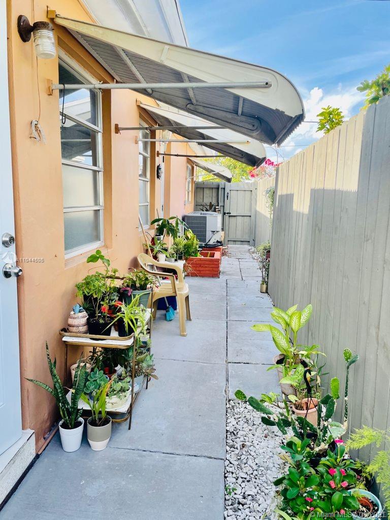 See details / 1540 sq. ft. $ 2021-05-19 0 Photo