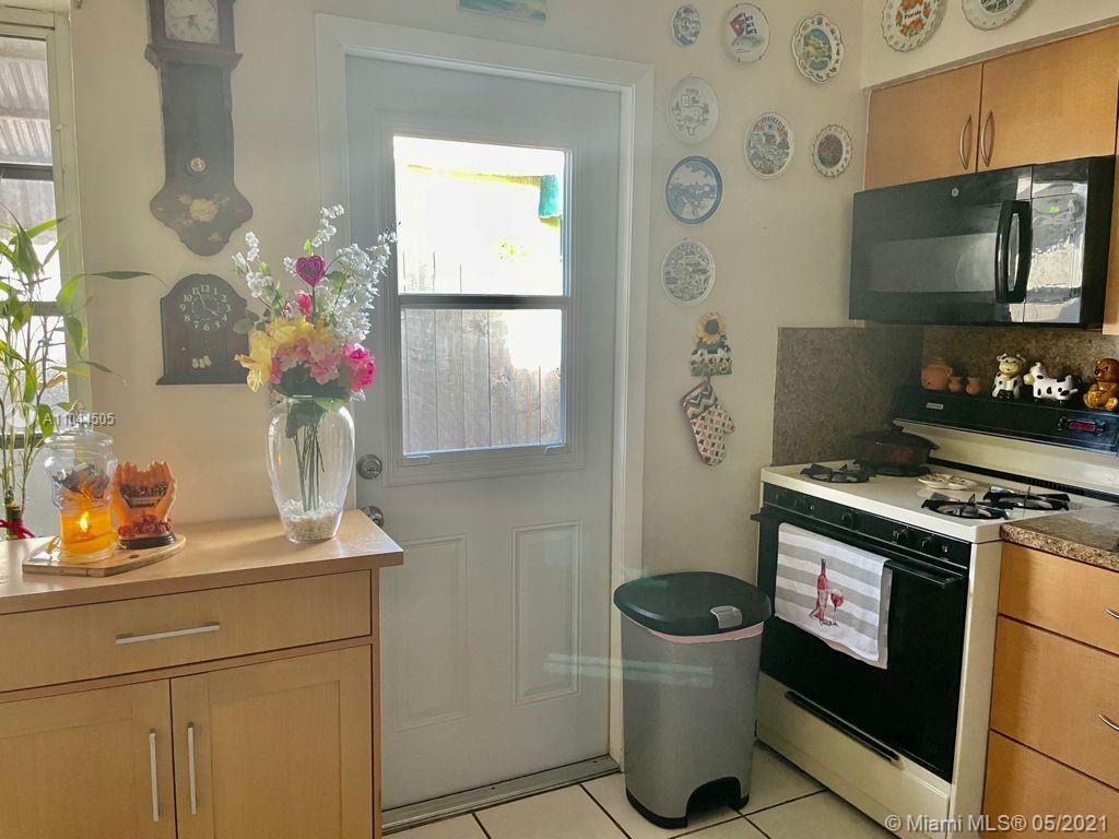 See details / 1540 sq. ft. $ 2021-05-19 0 Photo