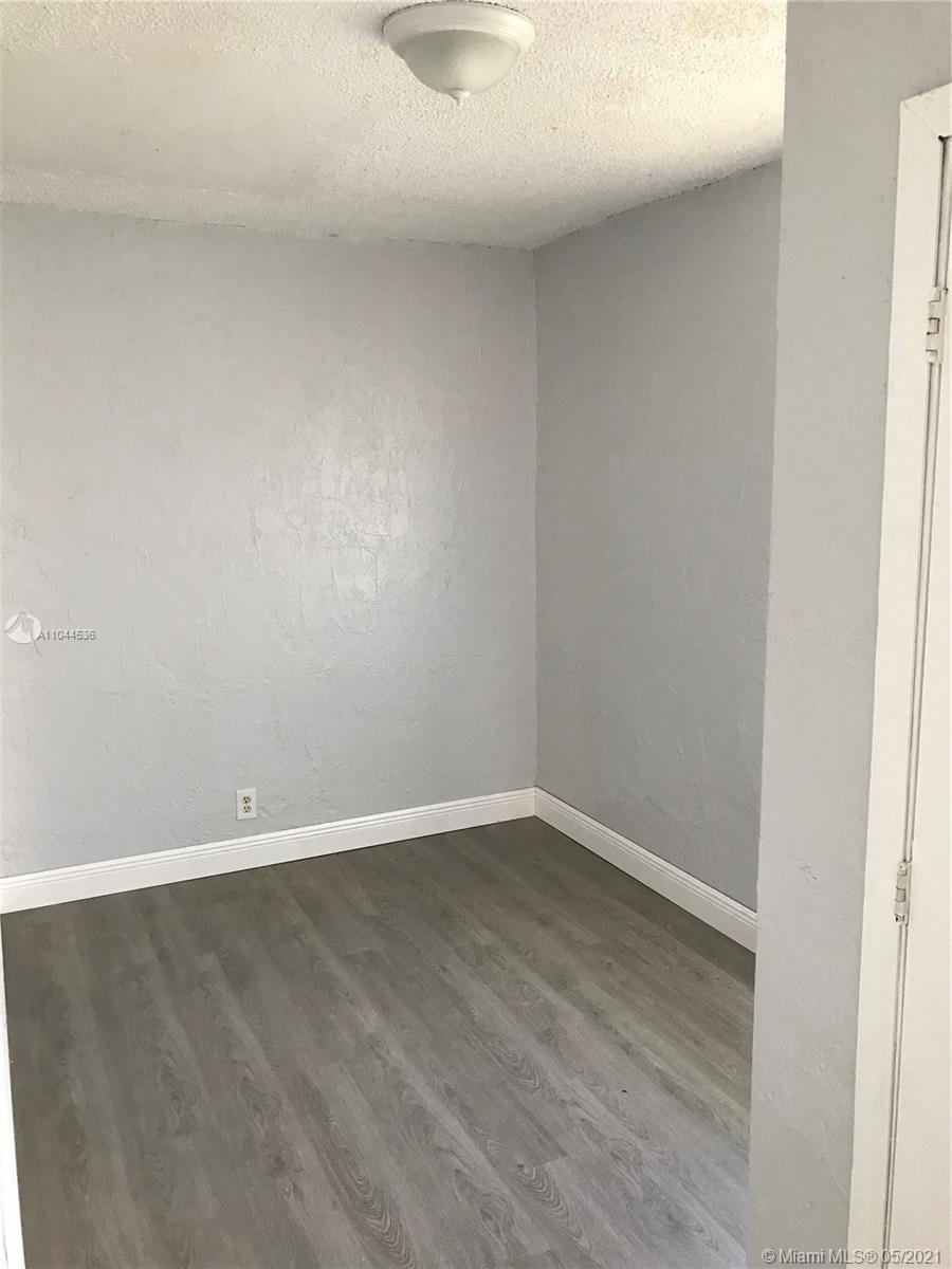 See details / 1123 sq. ft. $ 2021-05-19 0 Photo