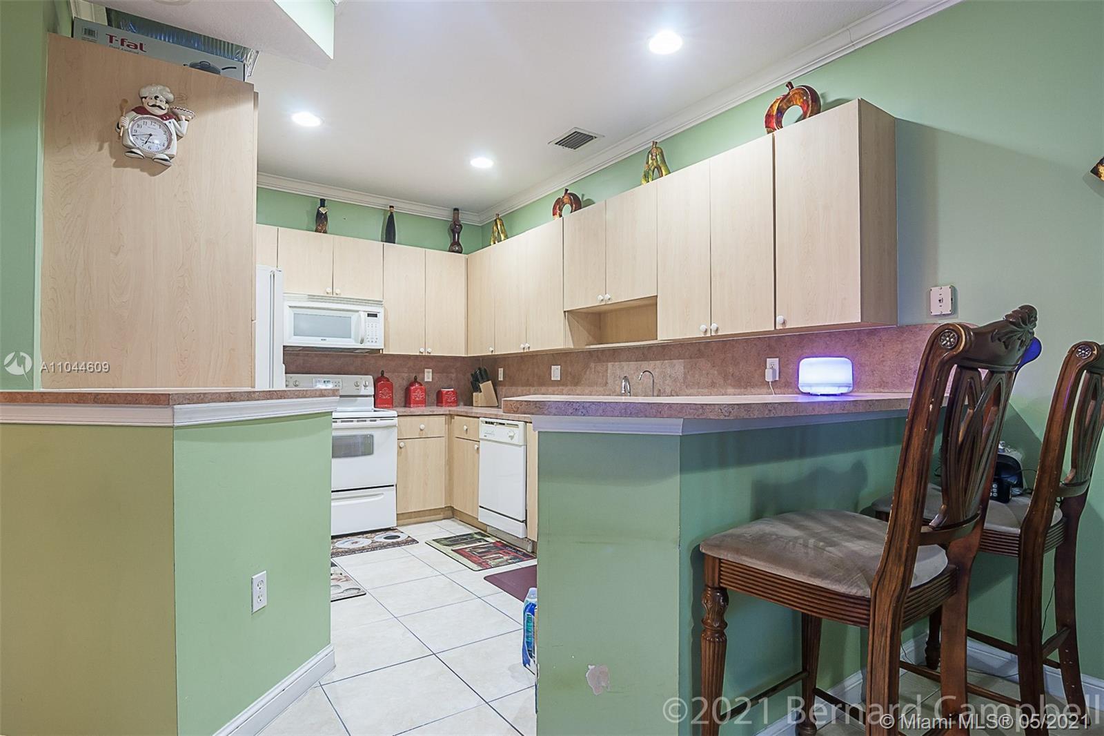 Ver detalles 3 / 2 1891 sq. ft. $ 2021-05-19 0 foto